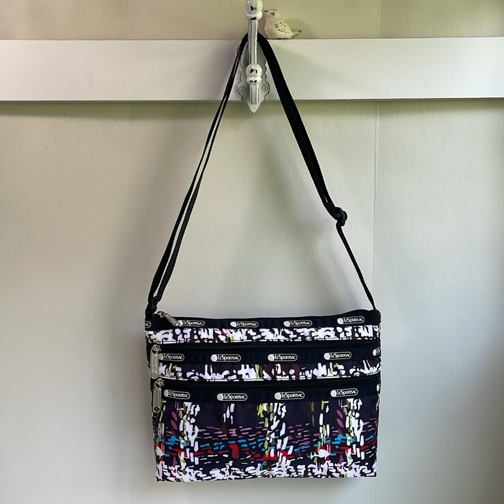 Lesportsac Crossbody New Without Tag 🏷️ - Picture 4 of 12